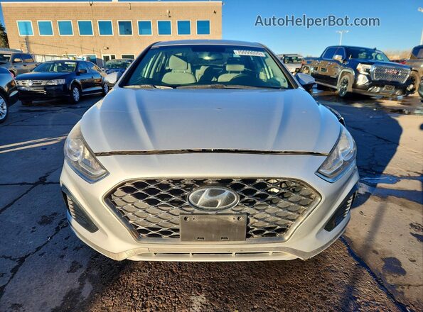 5NPE34AF6KH757031 2019 HYUNDAI SONATA Серебряный Вид спереди