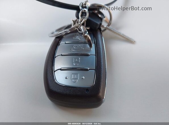 5NPE34AF7JH661570 2018 HYUNDAI SONATA Blue Вид панелі приладів
