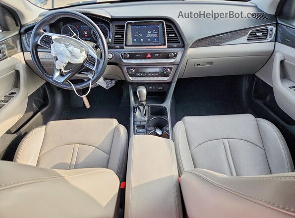 5NPE34AF7KH820850 2019 HYUNDAI SONATA Gray Вид панелі приладів