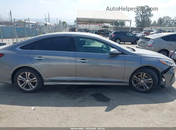 5NPE34AF8KH753045 2019 HYUNDAI SONATA Gray Rear interior view