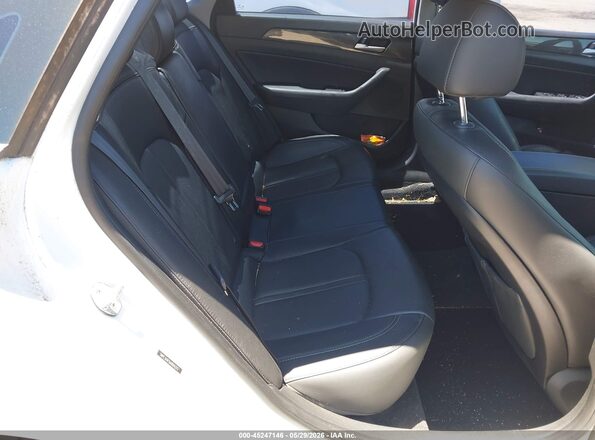 5NPE34AF9JH694375 2018 HYUNDAI SONATA White Widok naklejki z numerem VIN
