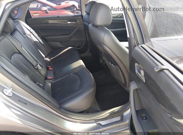 5NPE34AF9JH696112 2018 HYUNDAI SONATA Silver Widok naklejki z numerem VIN