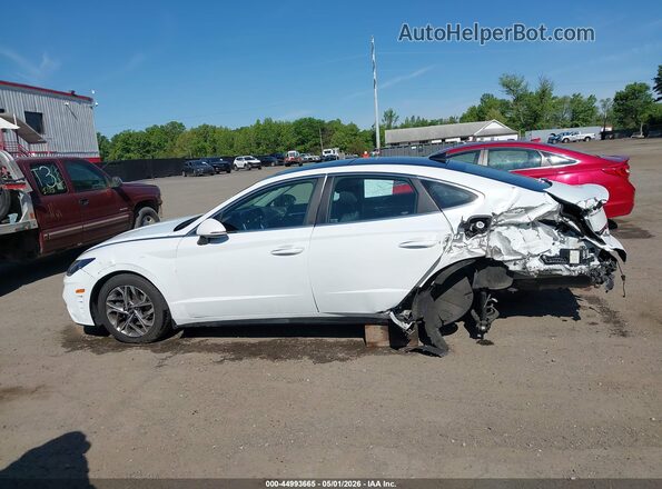 5NPEF4JA6MH083686 2021 HYUNDAI SONATA White 360 interior view
