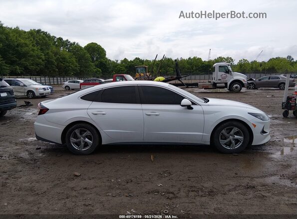 5NPEG4JA2LH046145 2020 HYUNDAI SONATA Белый Вид задней части салона