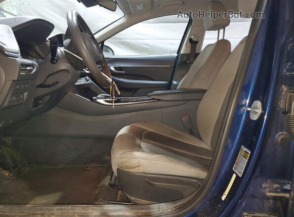 5NPEG4JAXMH073921 2021 HYUNDAI SONATA Blue Front interior view