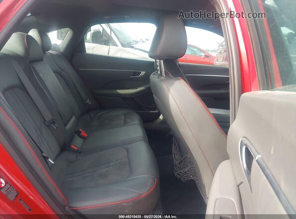5NPEJ4J25LH043203 2020 HYUNDAI SONOTA Red Vista de la etiqueta del VIN