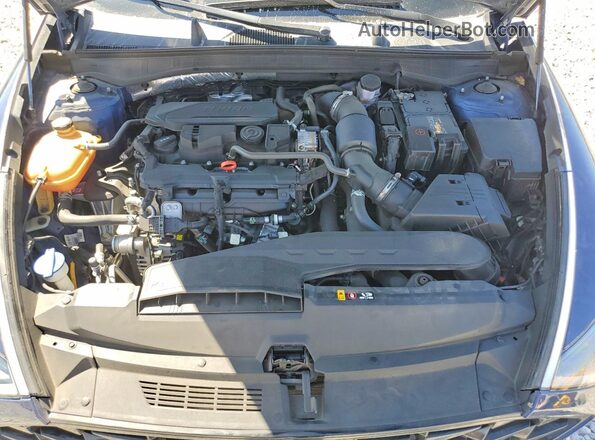 5NPEJ4J26NH140106 2022 HYUNDAI SONATA Blue Widok wnętrza z tyłu