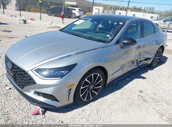 5NPEJ4J27LH044725 2020 HYUNDAI SONATA Silver Front left
