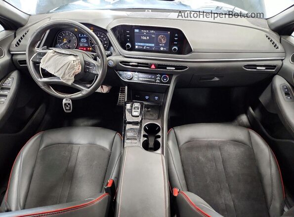 5NPEJ4J2XNH135636 2022 HYUNDAI SONATA Серый Вид панели приборов