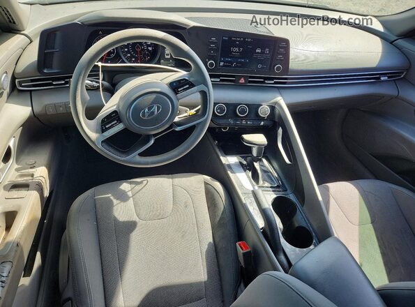 5NPLL4AG4MH012507 2021 HYUNDAI ELANTRA Silver Dashboard view