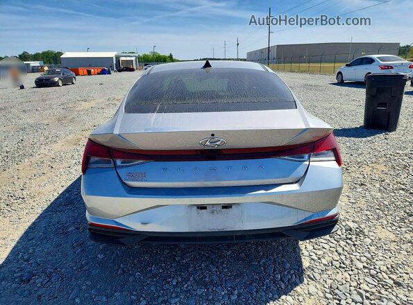5NPLL4AG4MH012507 2021 HYUNDAI ELANTRA Silver Rear view