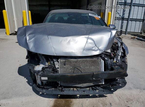 5NPLL4AG4MH045975 2021 HYUNDAI ELANTRA Серебряный Вид спереди