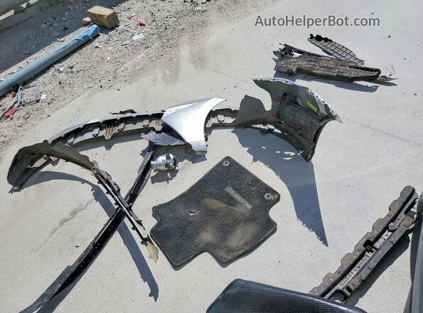 5NPLL4AG4MH045975 2021 HYUNDAI ELANTRA Серебряный Вид подкапотного пространства