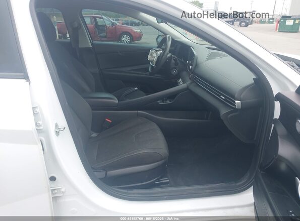 5NPLL4AG9MH032865 2021 HYUNDAI ELANTRA White Вид салону спереду