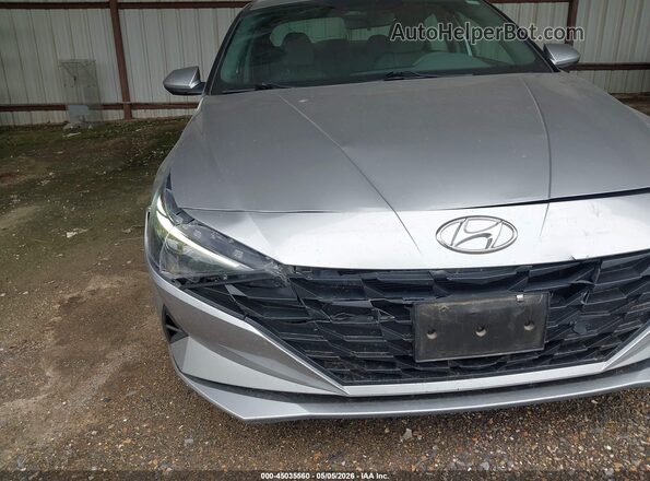 5NPLL4AG9MH047656 2021 HYUNDAI ELANTRA Silver Widok z przodu