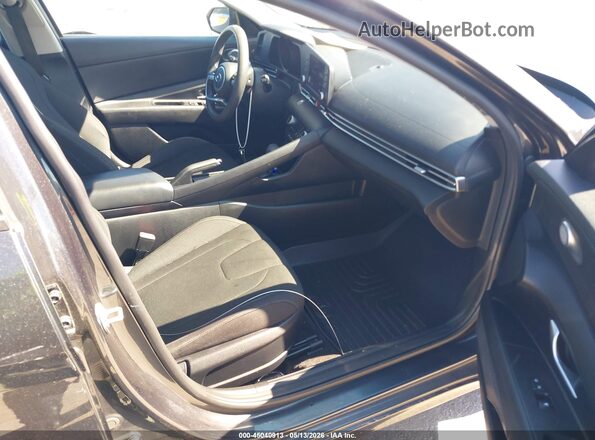 5NPLM4AG0MH006331 2021 HYUNDAI ELANTRA Gray Widok wnętrza z przodu
