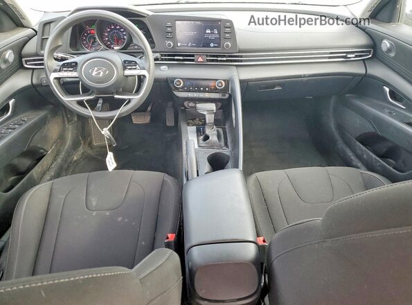 5NPLM4AG1MH006242 2021 HYUNDAI ELANTRA Silver Widok deski rozdzielczej