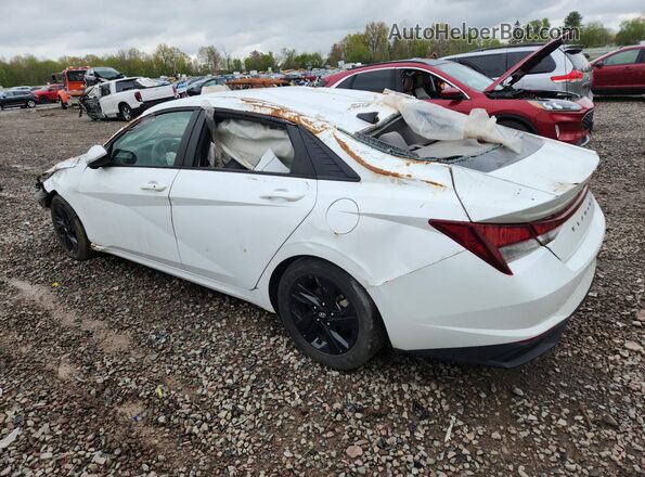 5NPLM4AG1MH012896 2021 HYUNDAI ELANTRA White 