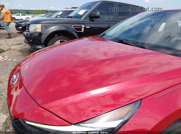 5NPLM4AG1NH066989 2022 HYUNDAI ELANTRA Красный Вид спереди