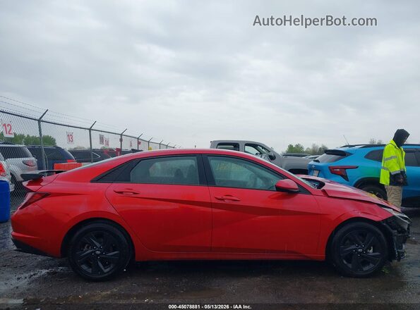 5NPLM4AG1PH103641 2023 HYUNDAI ELANTRA Красный Панорамный вид салона 360°