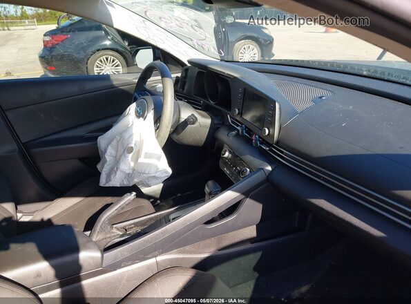 5NPLM4AG3MH035886 2021 HYUNDAI ELANTRA Silver Vista interior delantera