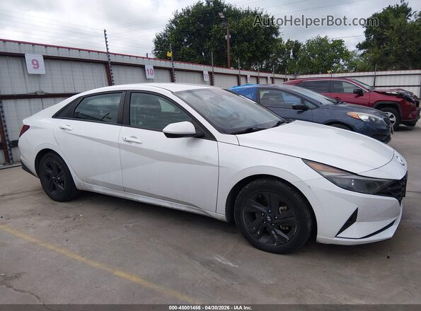 5NPLM4AG3MH038514 2021 HYUNDAI ELANTRA White 