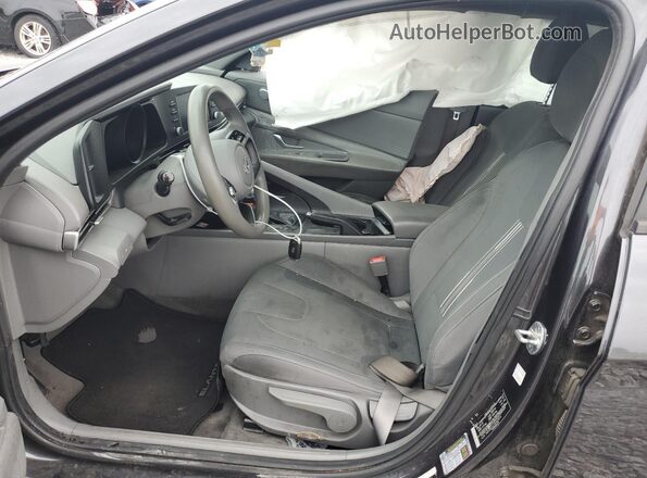 5NPLM4AG3NH078741 2022 HYUNDAI ELANTRA Gray Front interior view