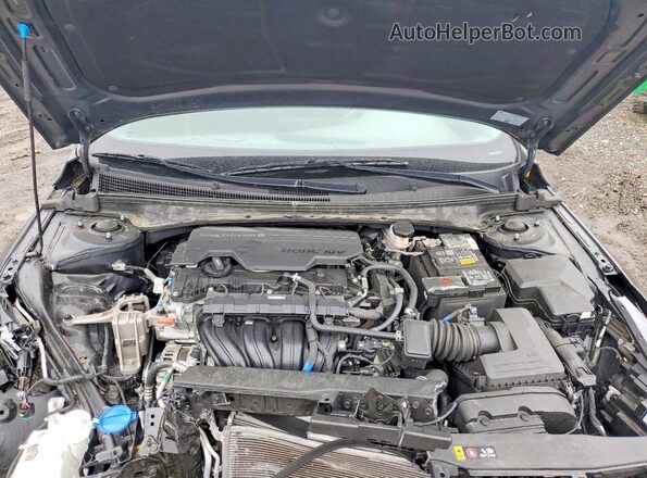 5NPLM4AG3NH085947 2022 HYUNDAI ELANTRA Black 