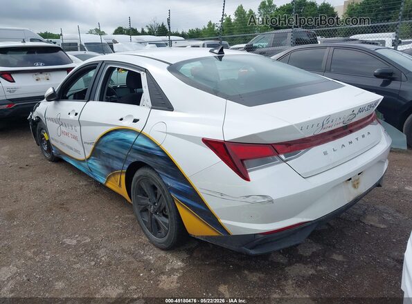 5NPLM4AG4PH102127 2023 HYUNDAI ELANTRA White Trasero izquierdo