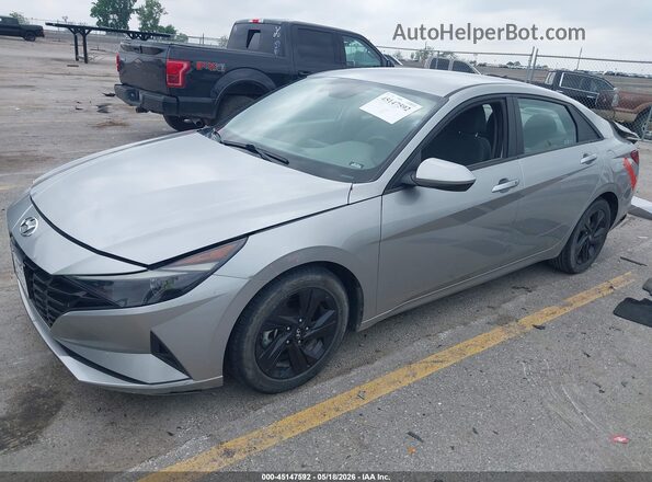 5NPLM4AG5MH029975 2021 HYUNDAI ELANTRA Silver Передня ліва чверть