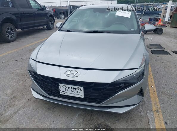 5NPLM4AG5MH029975 2021 HYUNDAI ELANTRA Silver Вид щитка приладів