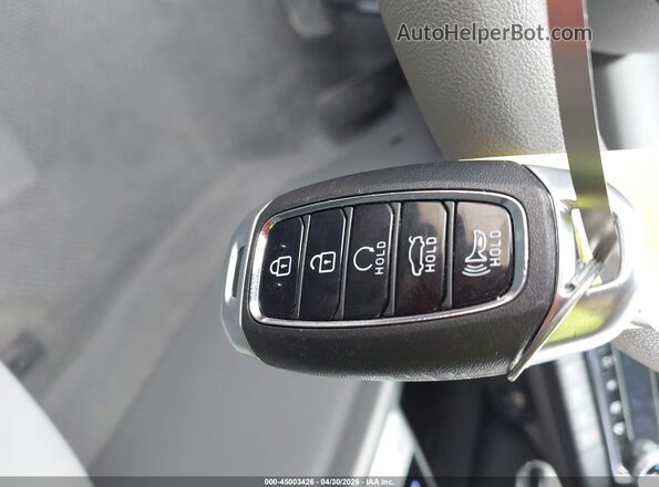 5NPLM4AG6PH089834 2023 HYUNDAI ELANTRA Красный Вид панели приборов