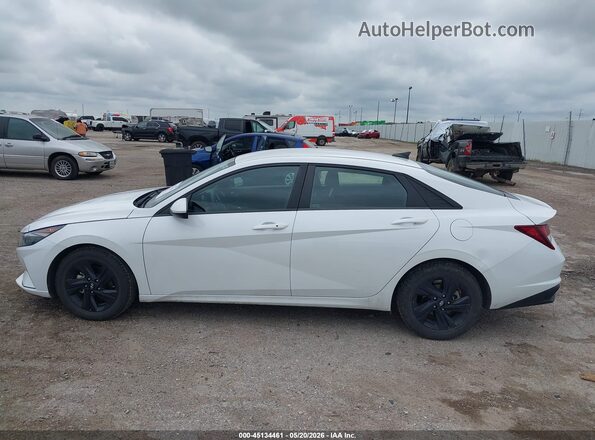 5NPLM4AG8NH083143 2022 HYUNDAI ELANTRA Белый Панорамный вид салона 360°