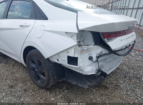 5NPLM4AG8PH102549 2023 HYUNDAI ELANTRA White Vista frontal