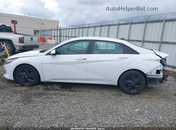 5NPLM4AG8PH102549 2023 HYUNDAI ELANTRA White 