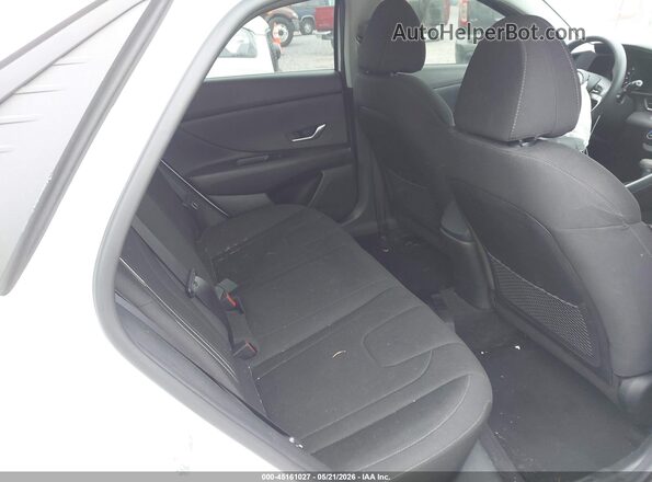 5NPLM4AG9NH053889 2022 HYUNDAI ELANTRA White VIN sticker view