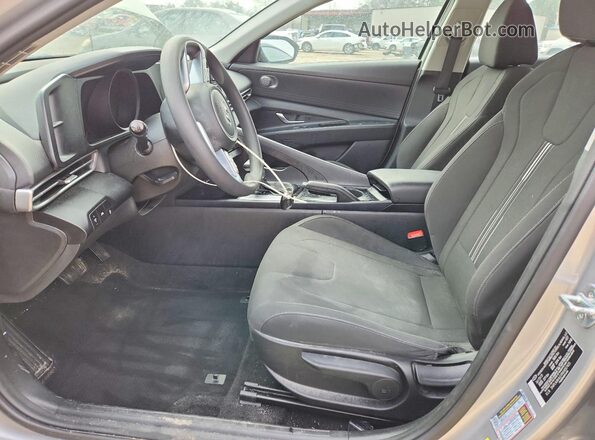 5NPLM4AG9NH057425 2022 HYUNDAI ELANTRA Silver 