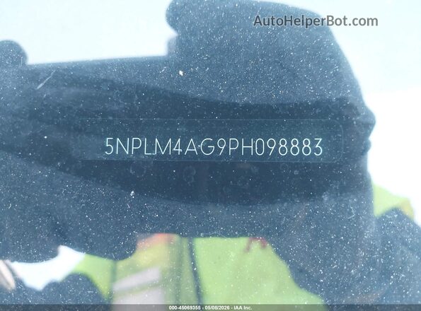 5NPLM4AG9PH098883 2023 HYUNDAI ELANTRA Серебряный 