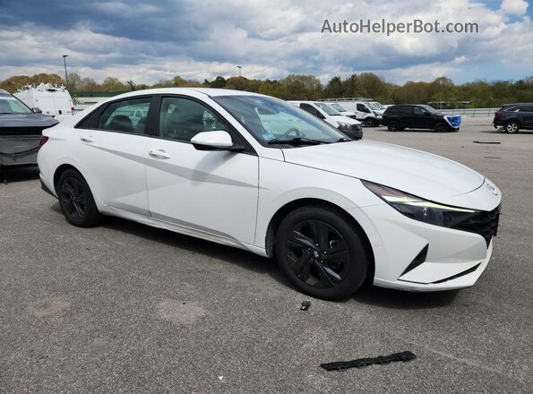 5NPLM4AG9PH104231 2023 HYUNDAI ELANTRA Белый 