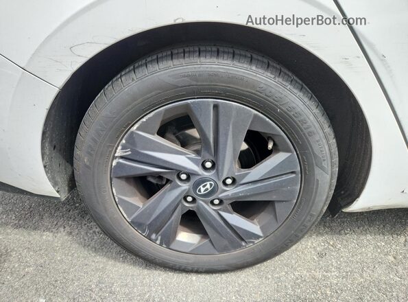5NPLM4AG9PH104231 2023 HYUNDAI ELANTRA Белый Панорамный вид салона 360°