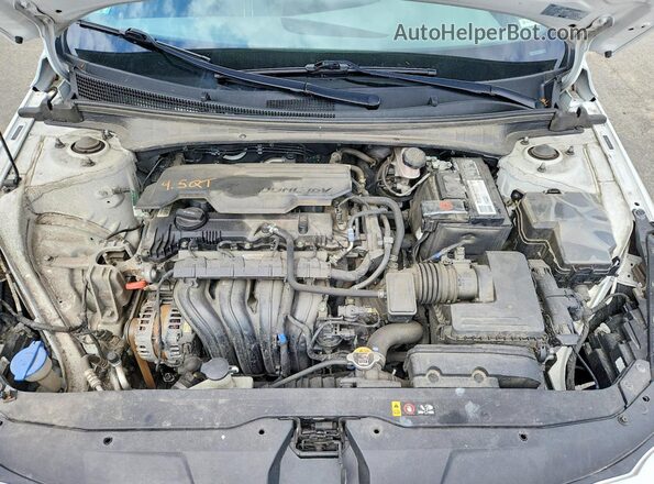 5NPLM4AG9PH104231 2023 HYUNDAI ELANTRA Белый Вид задней части салона