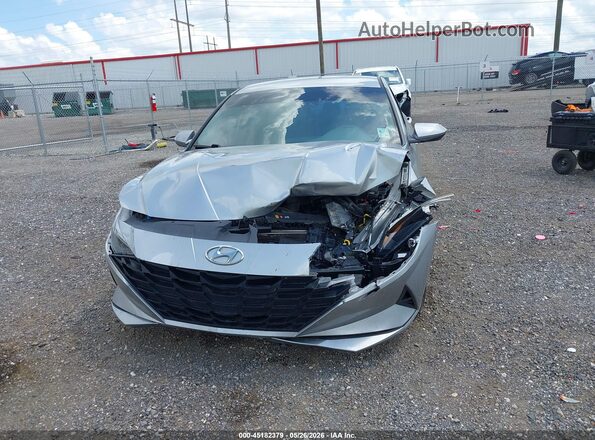 5NPLM4AGXNH083466 2022 HYUNDAI ELANTRA Черный Вид спереди