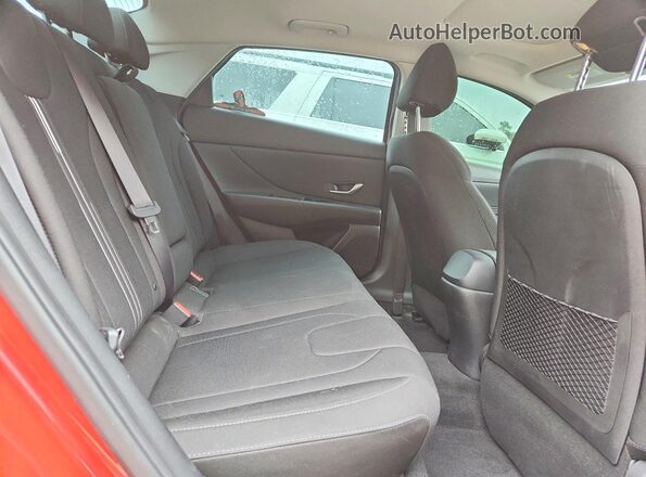 5NPLN4AG0MH043618 2021 HYUNDAI ELANTRA Red 