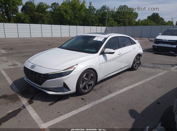 5NPLN4AG5NH066877 2022 HYUNDAI ELANTRA White Առջևի ձախ երեք քառորդ տեսարան