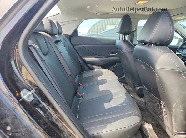 5NPLP4AG2NH072114 2022 HYUNDAI ELANTRA Black უკანა სავარძლების ხედი