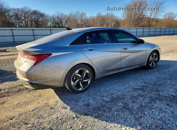 5NPLP4AG5MH009717 2021 HYUNDAI ELANTRA Silver 