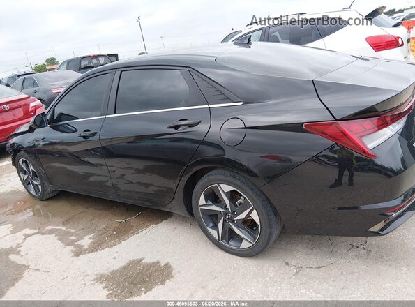 5NPLP4AG5NH068705 2022 HYUNDAI ELANTRA Black 