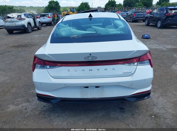 5NPLP4AG7MH002915 2021 HYUNDAI ELANTRA White 