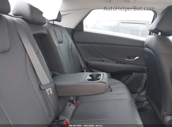 5NPLP4AG7MH022274 2021 HYUNDAI ELANTRA White 
