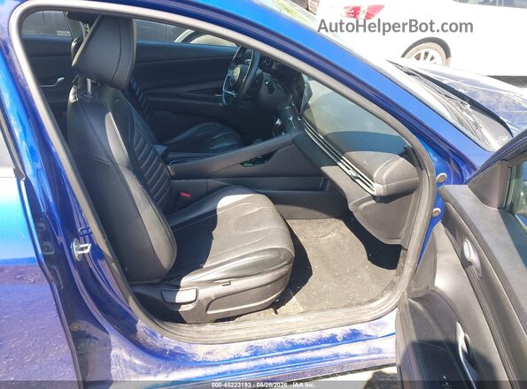 5NPLP4AG7NH068477 2022 HYUNDAI ELANTRA Blue Front interior view